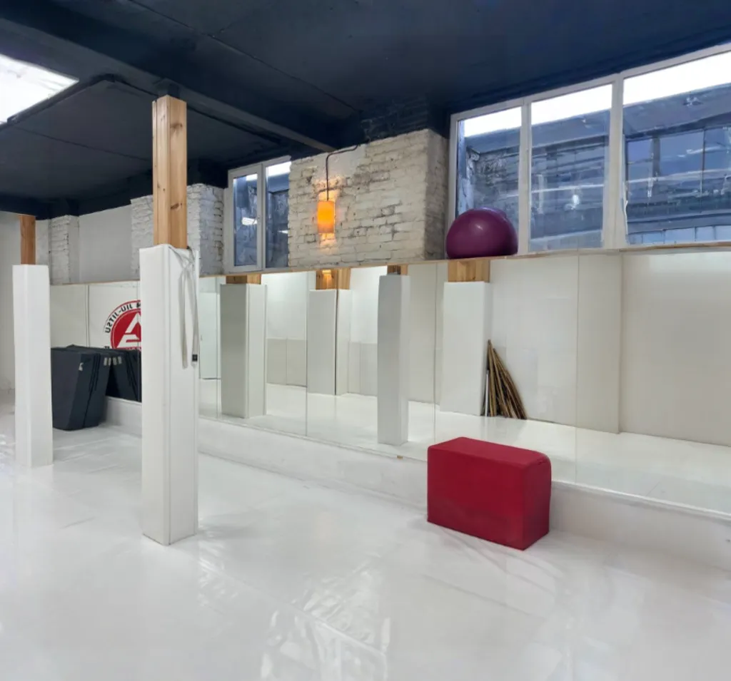 дом-с-часами