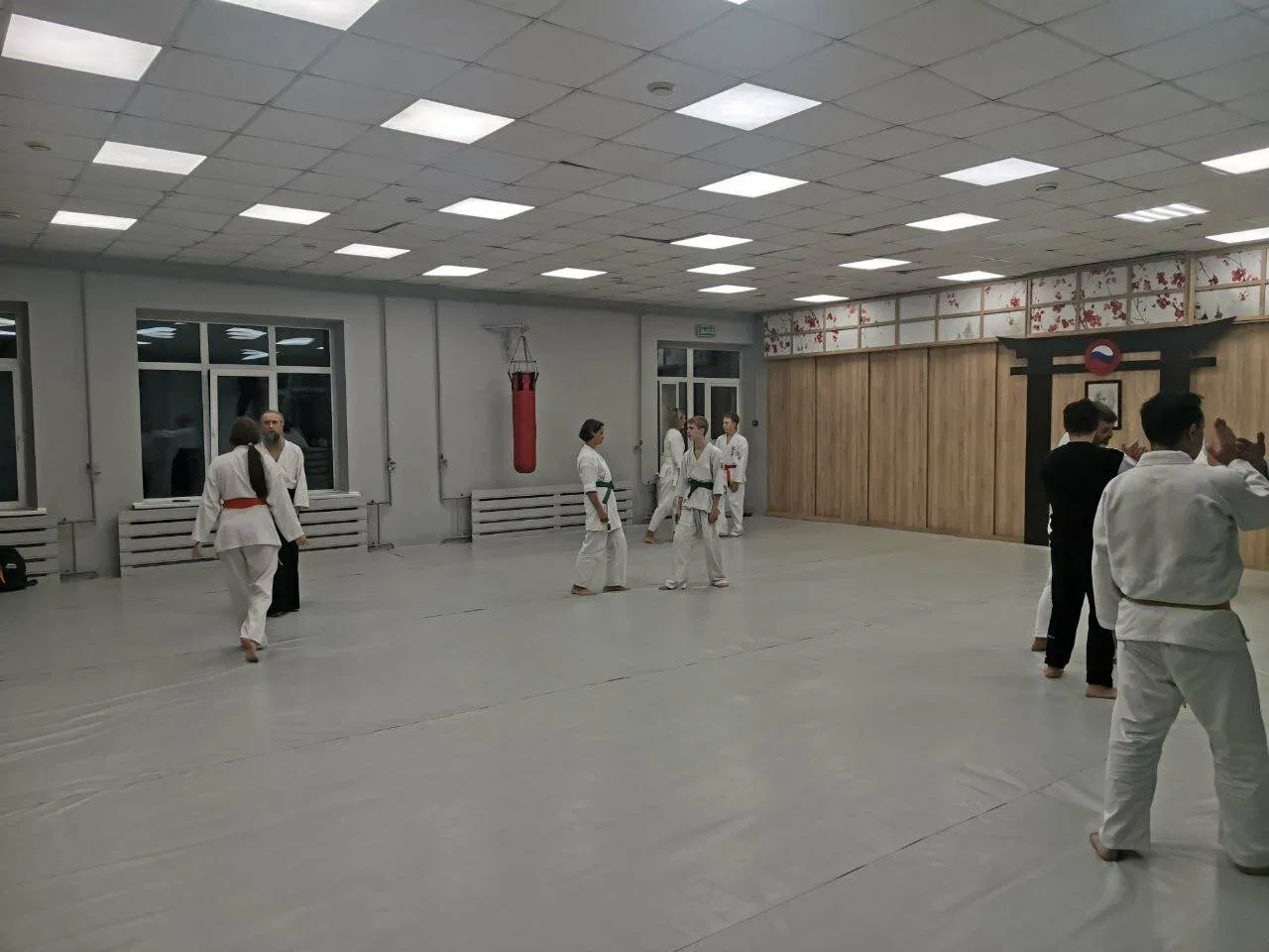 Тренировка на площади Калинина