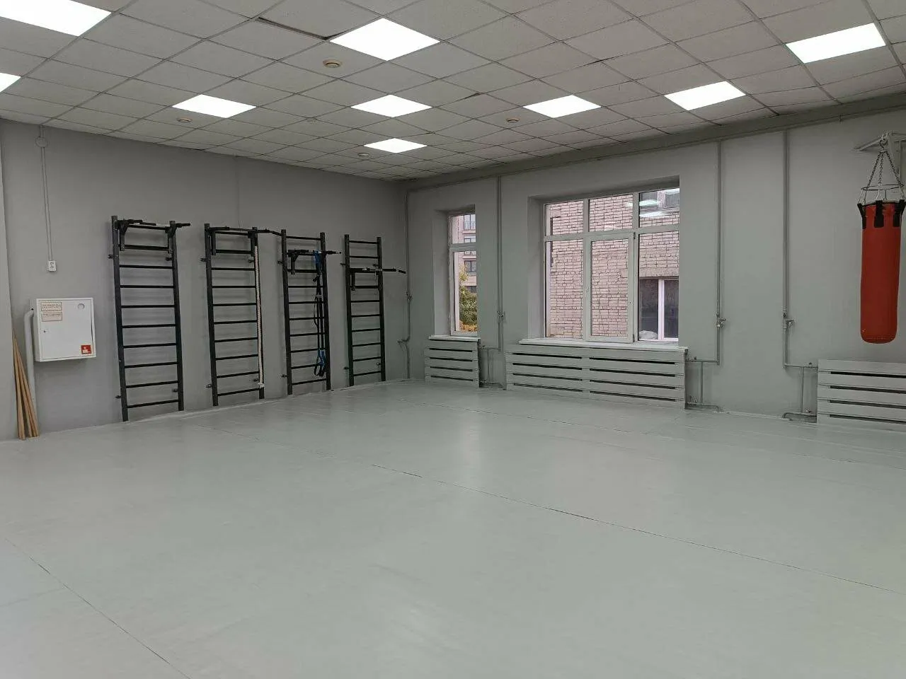 Тренировка на площади Калинина